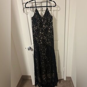 Lulus black lace dress
